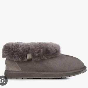 Emu Albany Women's Gray Sheepskin Bootie